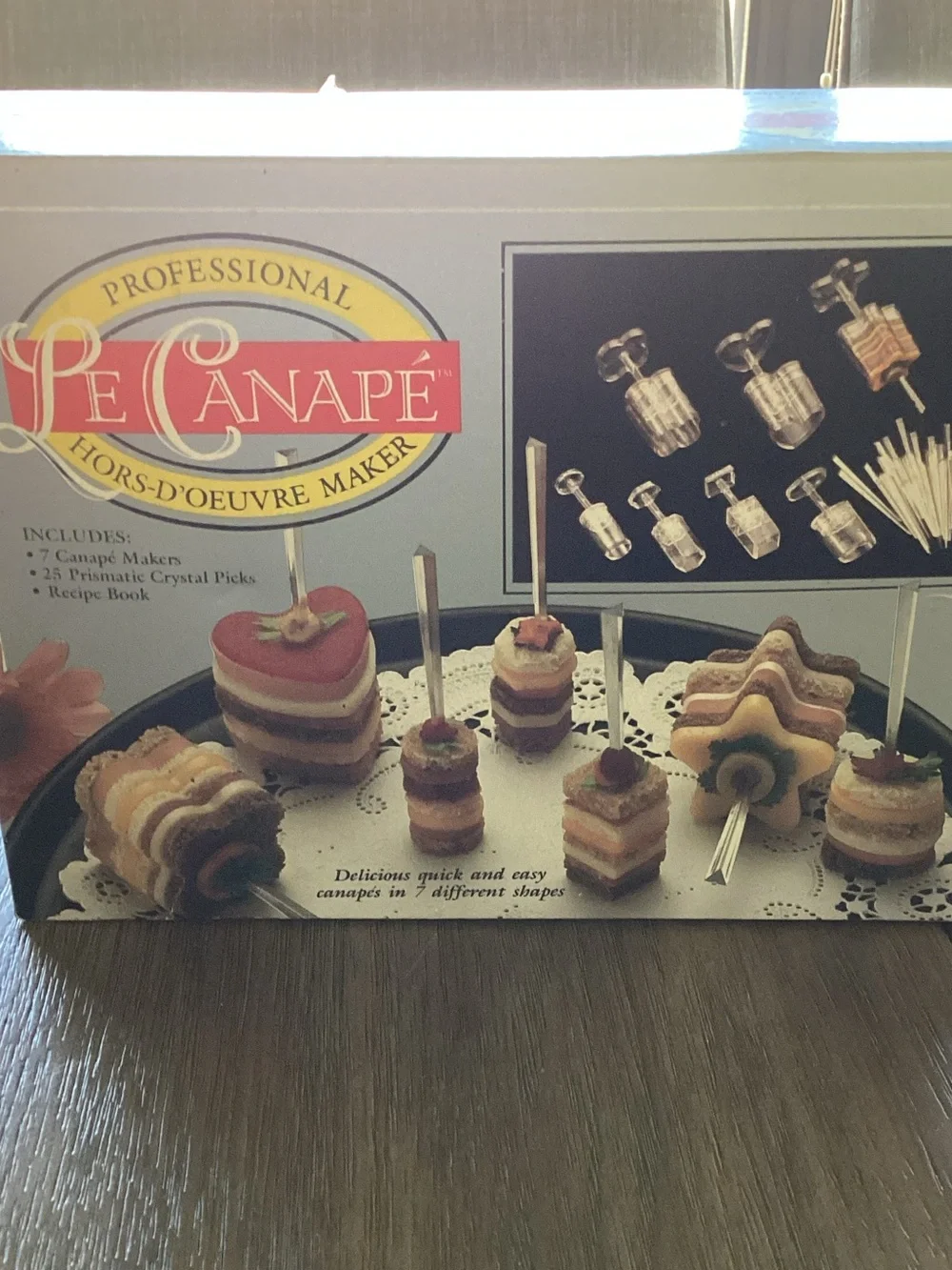 Vintage 1991 Le Canape Professional Hors-d'Oeuvre Maker -